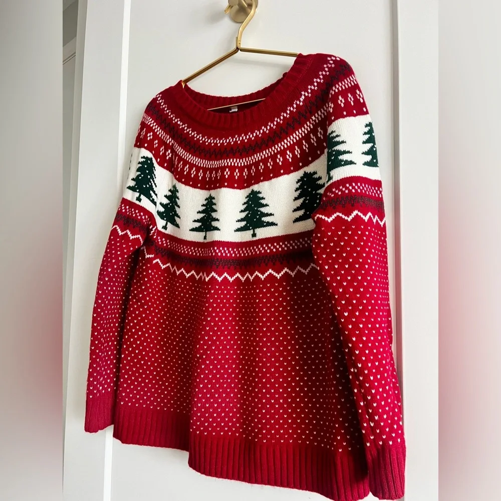 EUC Holiday Time Festive Christmas Tree Knit Sweater Size Large - Picture 9 of 13